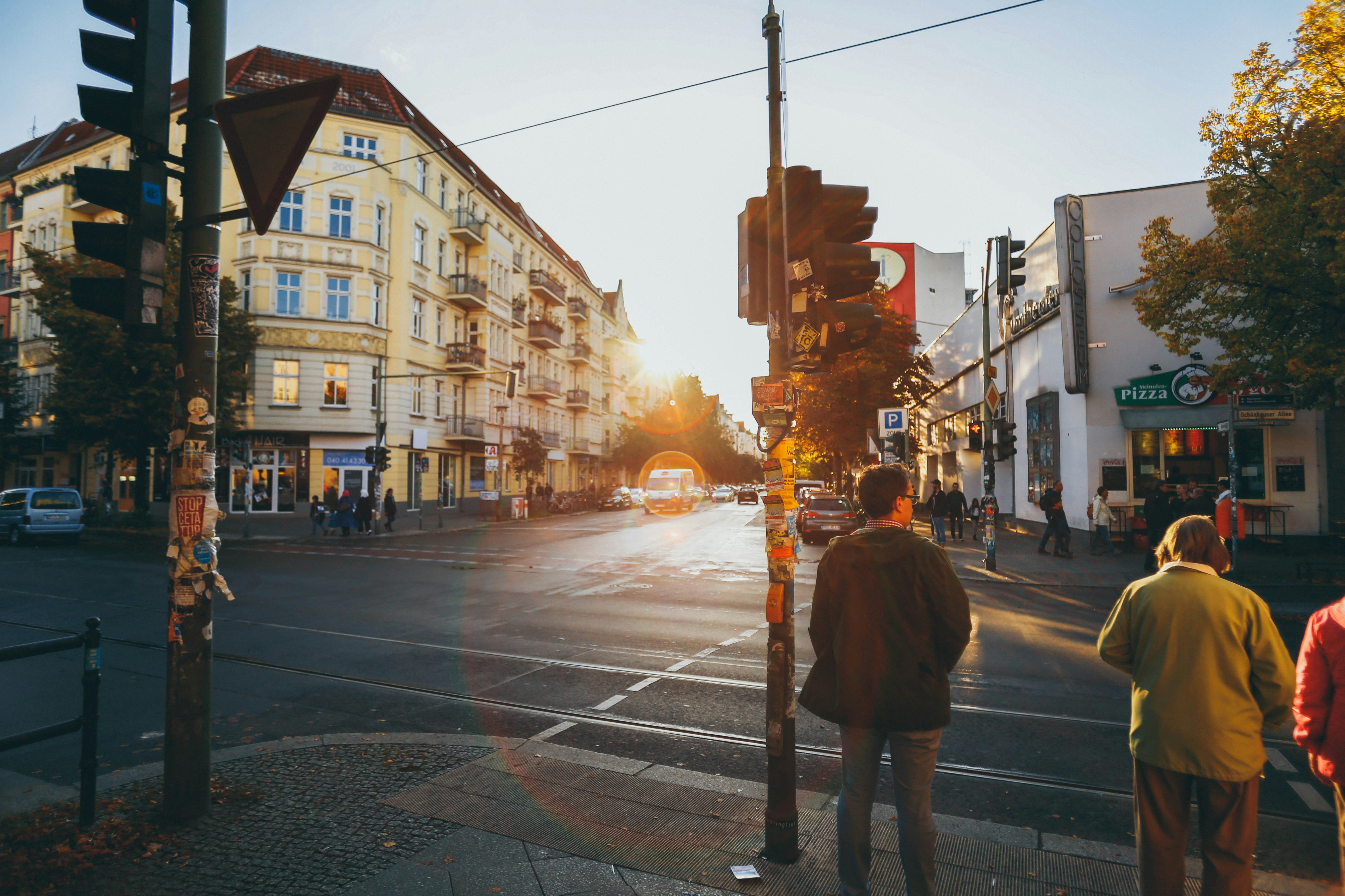 Buying an apartment in Prenzlauer Berg: streets, buildings, and the check